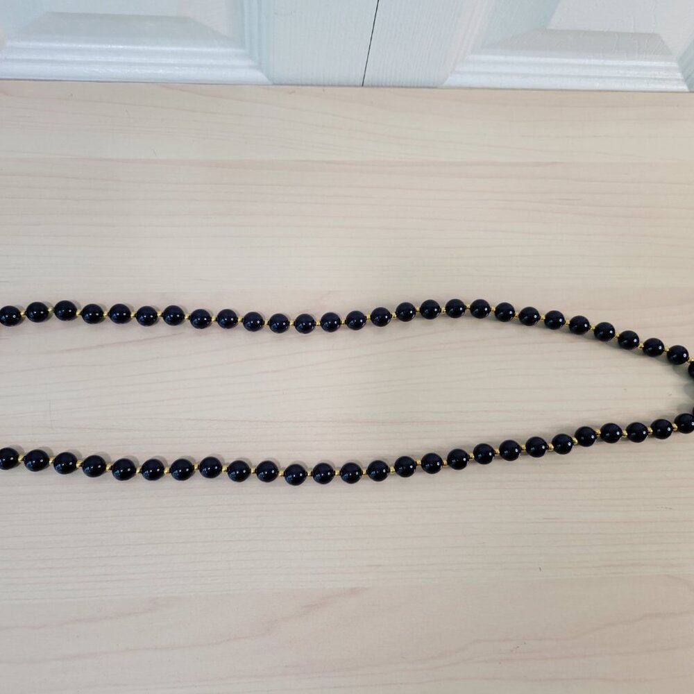 Vintage 80's 90's Acrylic Navy Blue & Gold Bead 30" Clasp Necklace EUC Pinup - Picture 3 of 6